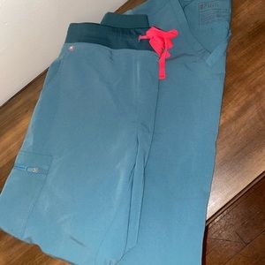 Figs scrub set in the color hydrogen